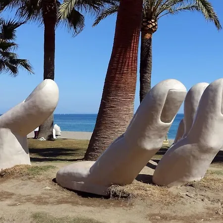 Elegant Next To The Beach Fuengirola