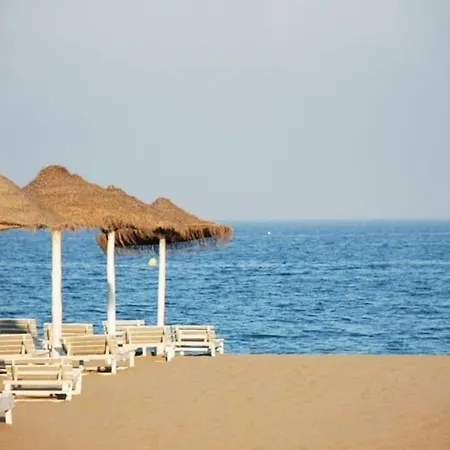 Appartement Elegant Next To The Beach