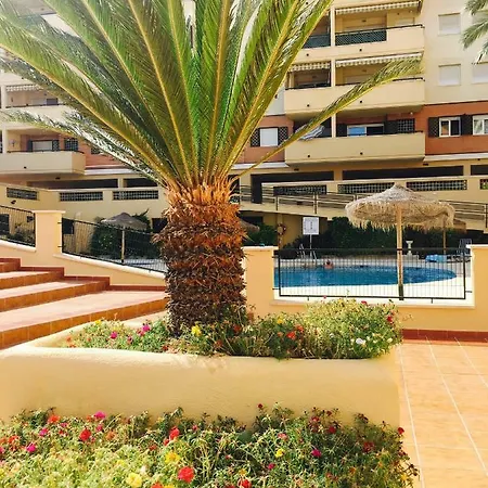 Elegant Next To The Beach Appartement