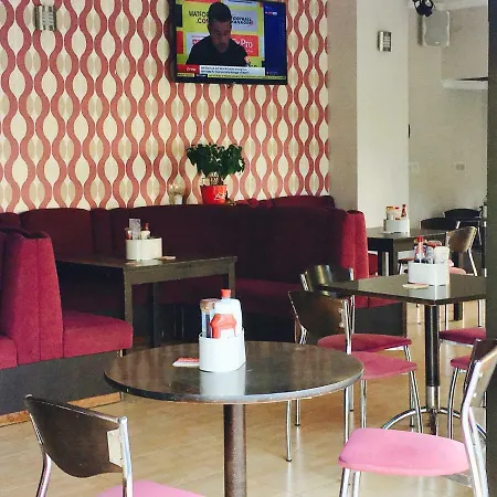 Elegant Next To The Beach Fuengirola